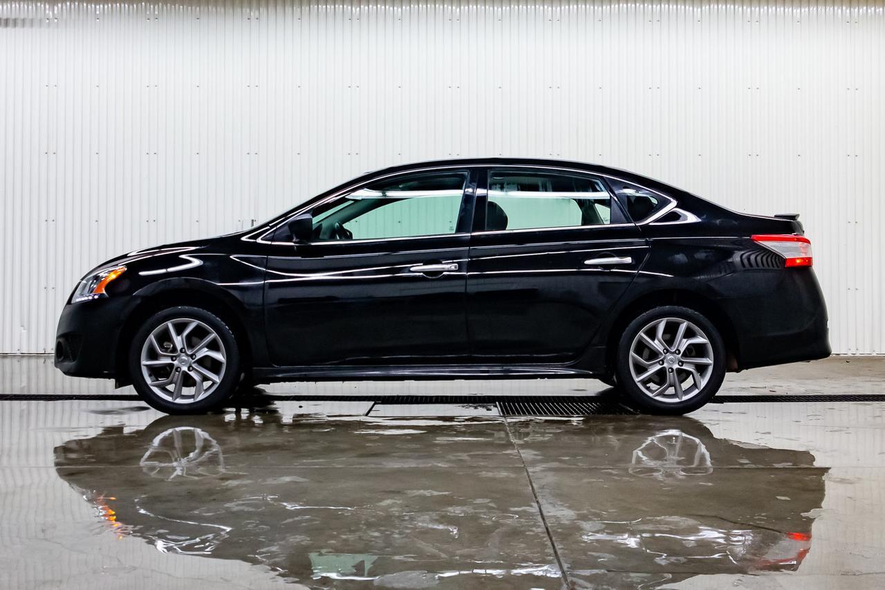 2015 Nissan Sentra SR Roof Nav BCam Red Deer AB