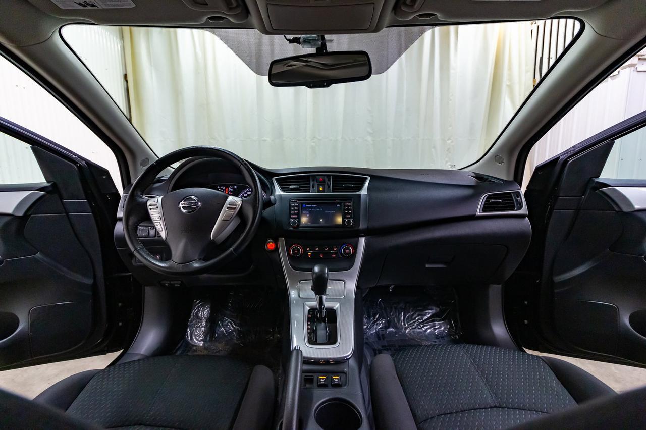 2015 Nissan Sentra SR Roof Nav BCam Red Deer AB