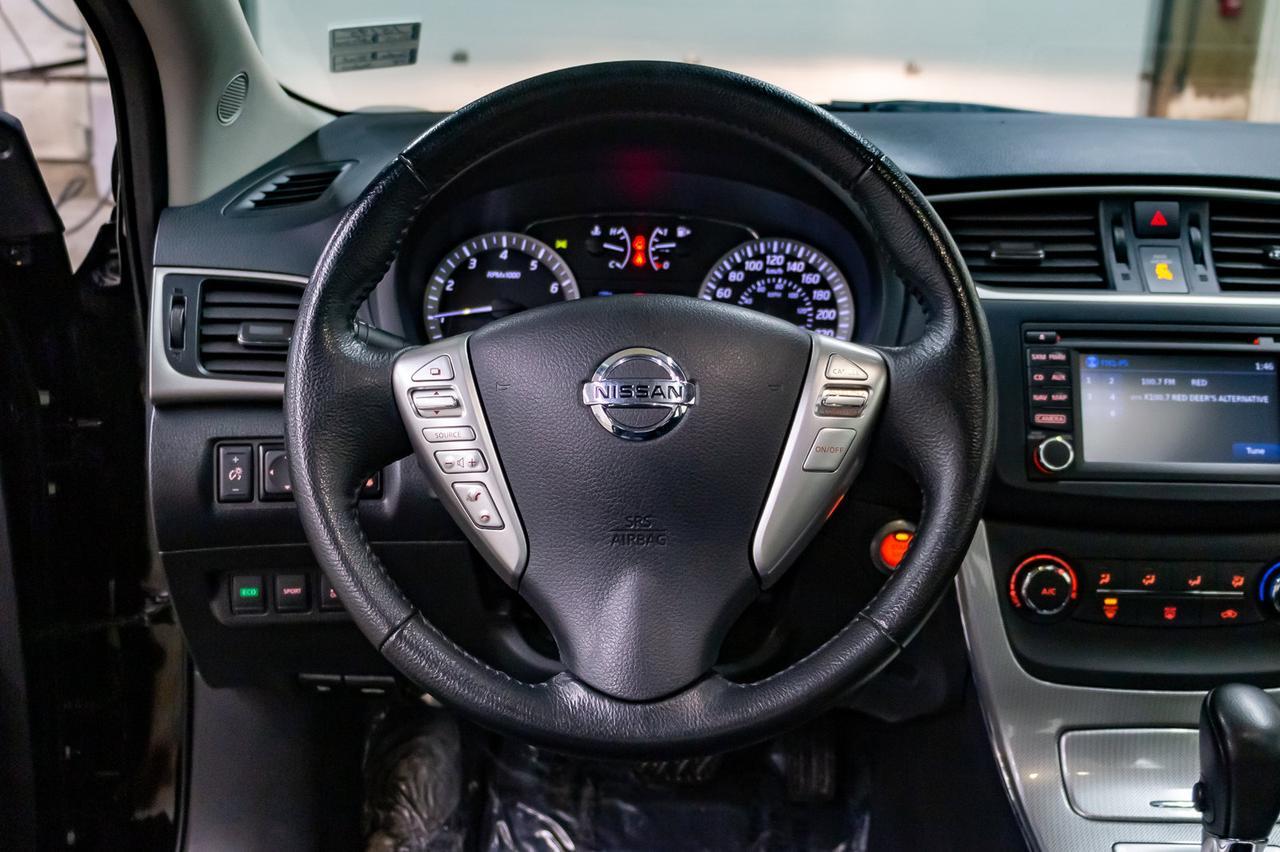 2015 Nissan Sentra SR Roof Nav BCam Red Deer AB