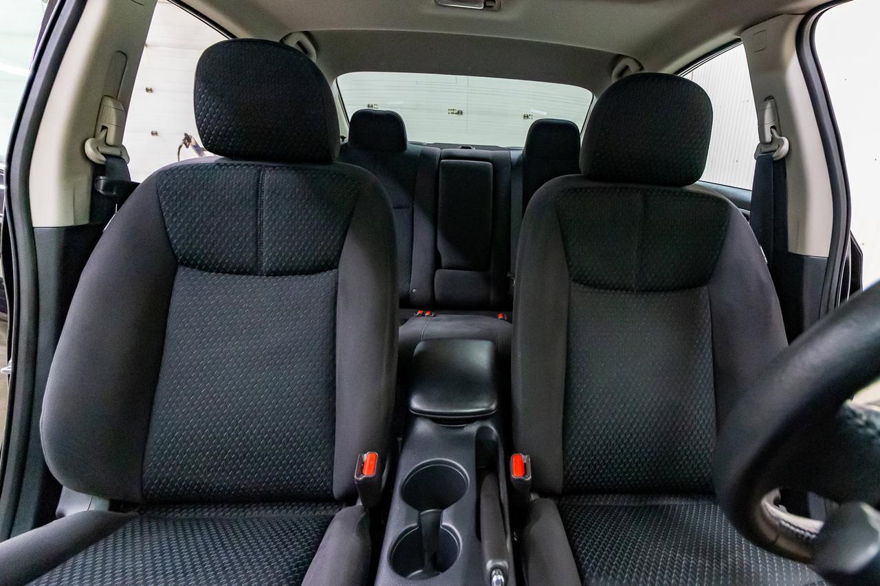 2015 Nissan Sentra SR Roof Nav BCam Red Deer AB