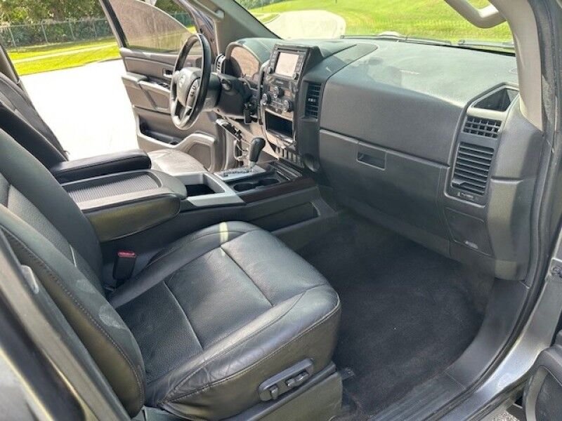 2015 Nissan TITAN SL 4X4 LEATHER SUNROOF NAVIGATION EXHAUST CREW CAB BRAND NEW TIRES SERVICED FREE SHIPPING IN FLORIDA LOW MILES TRUCK Sarasota FL