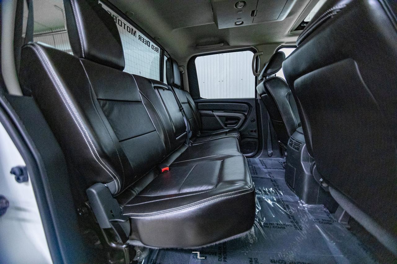 2015 Nissan Titan 4x4 Crew Cab Pro-4X Leather Roof Nav BCam Red Deer AB