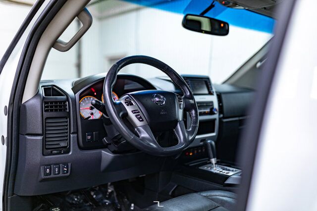 2015 Nissan Titan 4x4 Crew Cab Pro-4X Leather Roof Nav BCam Red Deer AB