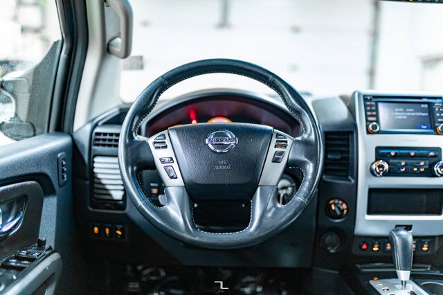 2015 Nissan Titan 4x4 Crew Cab Pro-4X Leather Roof Nav BCam Red Deer AB