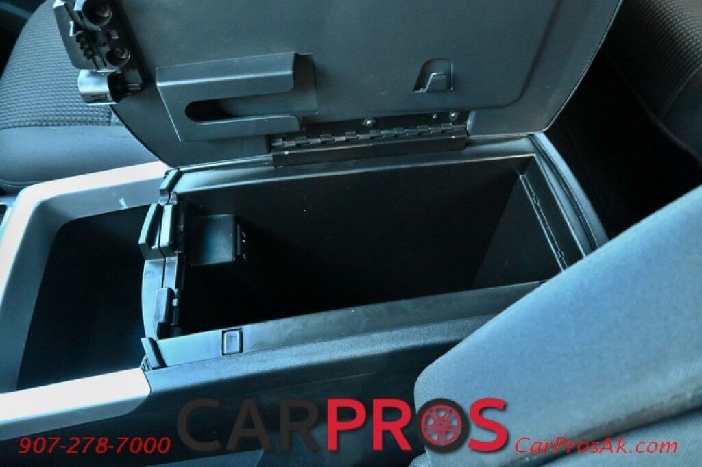 2015 Nissan Titan PRO-4X - 4X4 - 5.6L V8 - Crew Cab - Navigation - Bluetooth - Block Heater - Fog Lights - Keyless Entry - Backup Camera - Rear Backup Sensors - Bedliner - Tow Package Anchorage AK