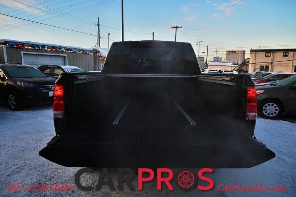 2015 Nissan Titan PRO-4X - 4X4 - 5.6L V8 - Crew Cab - Navigation - Bluetooth - Block Heater - Fog Lights - Keyless Entry - Backup Camera - Rear Backup Sensors - Bedliner - Tow Package Anchorage AK