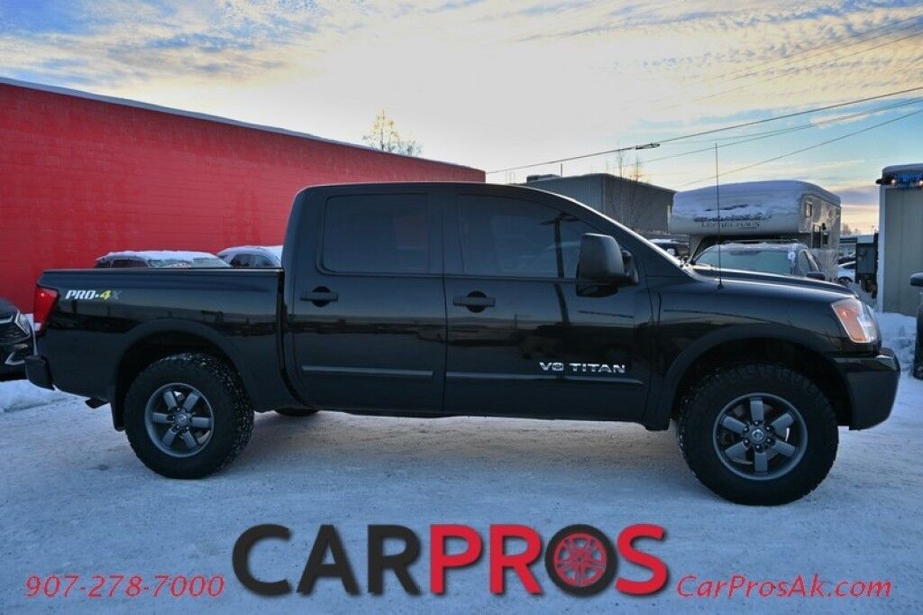 2015 Nissan Titan PRO-4X - 4X4 - 5.6L V8 - Crew Cab - Navigation - Bluetooth - Block Heater - Fog Lights - Keyless Entry - Backup Camera - Rear Backup Sensors - Bedliner - Tow Package Anchorage AK