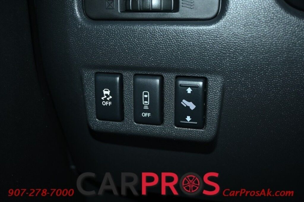 2015 Nissan Titan PRO-4X - 4X4 - 5.6L V8 - Crew Cab - Navigation - Bluetooth - Block Heater - Fog Lights - Keyless Entry - Backup Camera - Rear Backup Sensors - Bedliner - Tow Package Anchorage AK