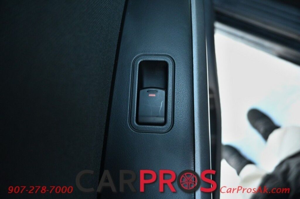 2015 Nissan Titan PRO-4X - 4X4 - 5.6L V8 - Crew Cab - Navigation - Bluetooth - Block Heater - Fog Lights - Keyless Entry - Backup Camera - Rear Backup Sensors - Bedliner - Tow Package Anchorage AK