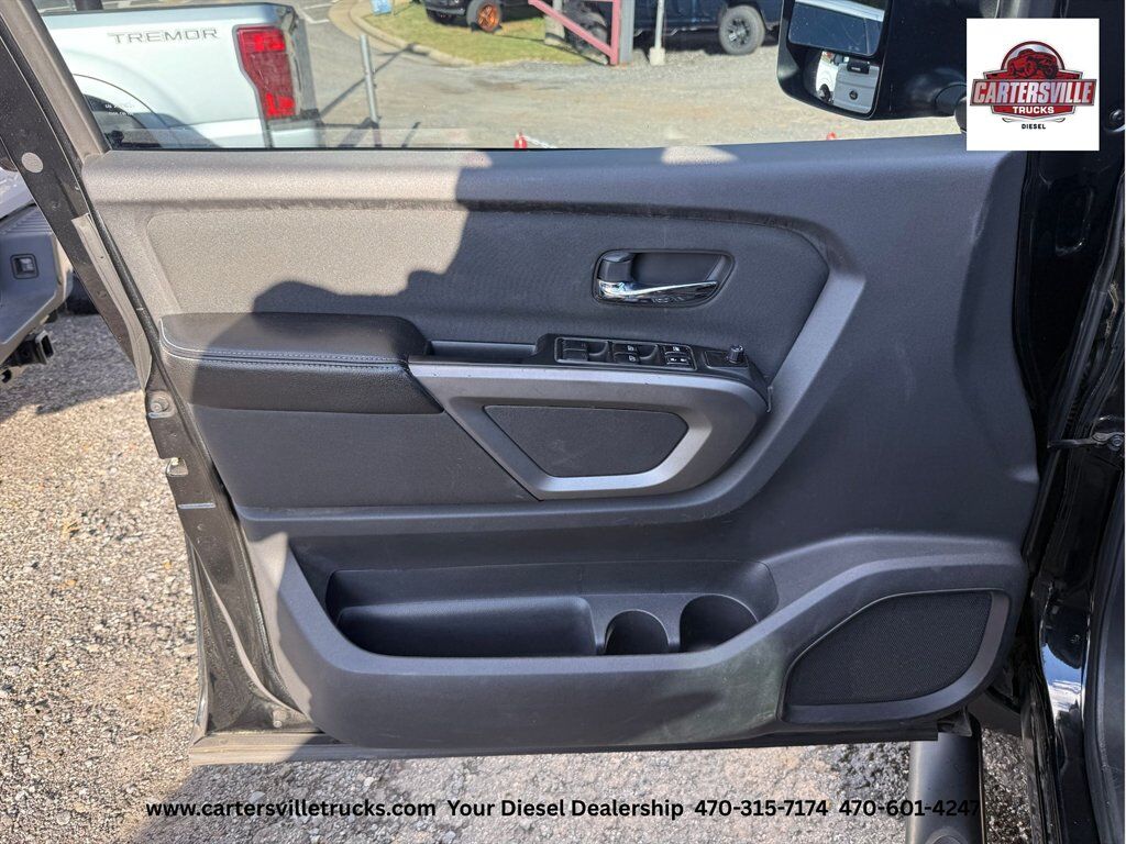 2015 Nissan Titan PRO-4x - 4X4 Cartersville GA