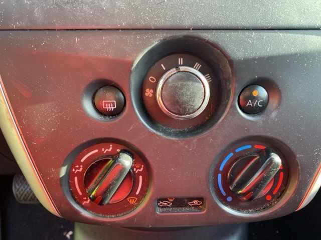 2015 Nissan Versa 1.6 SV Raleigh NC