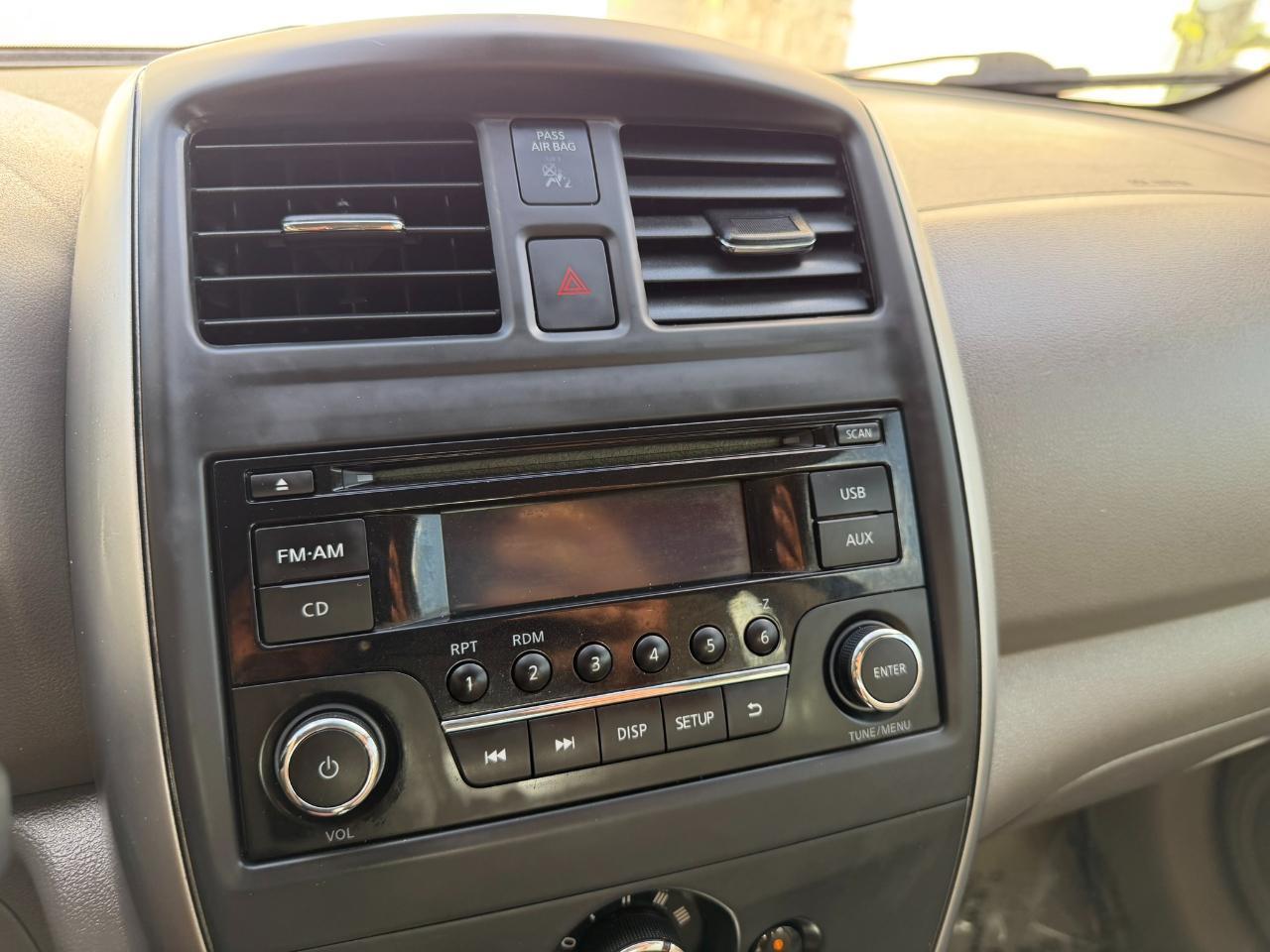 2015 Nissan Versa 4dr Sdn CVT 1.6 SV Jacksonville FL