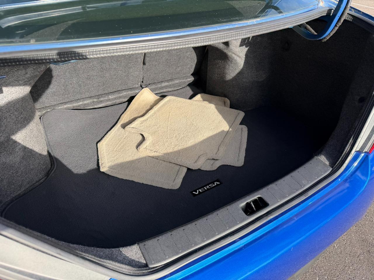 2015 Nissan Versa 4dr Sdn CVT 1.6 SV Jacksonville FL