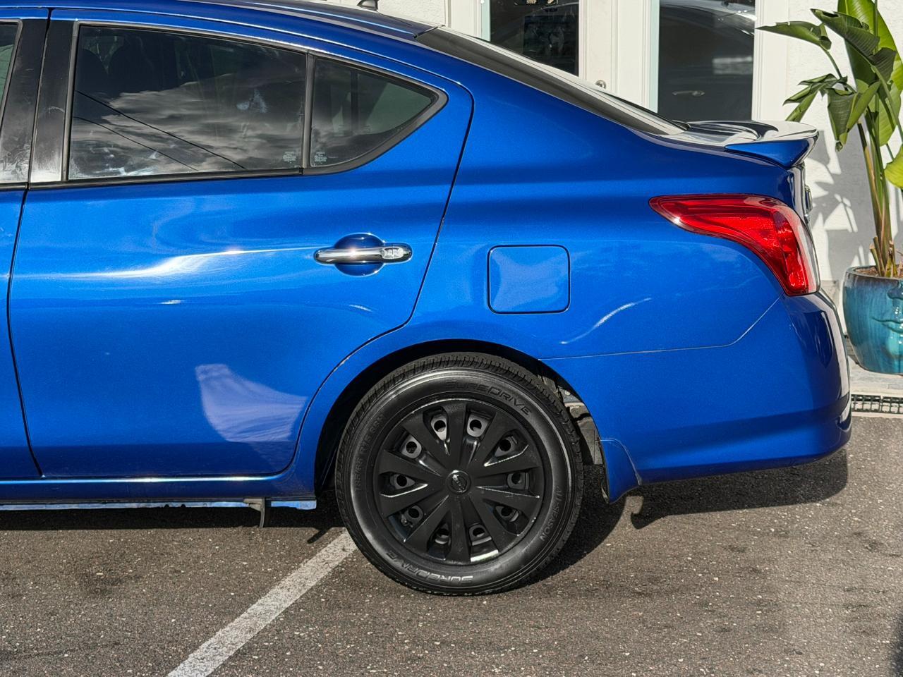 2015 Nissan Versa 4dr Sdn CVT 1.6 SV Jacksonville FL