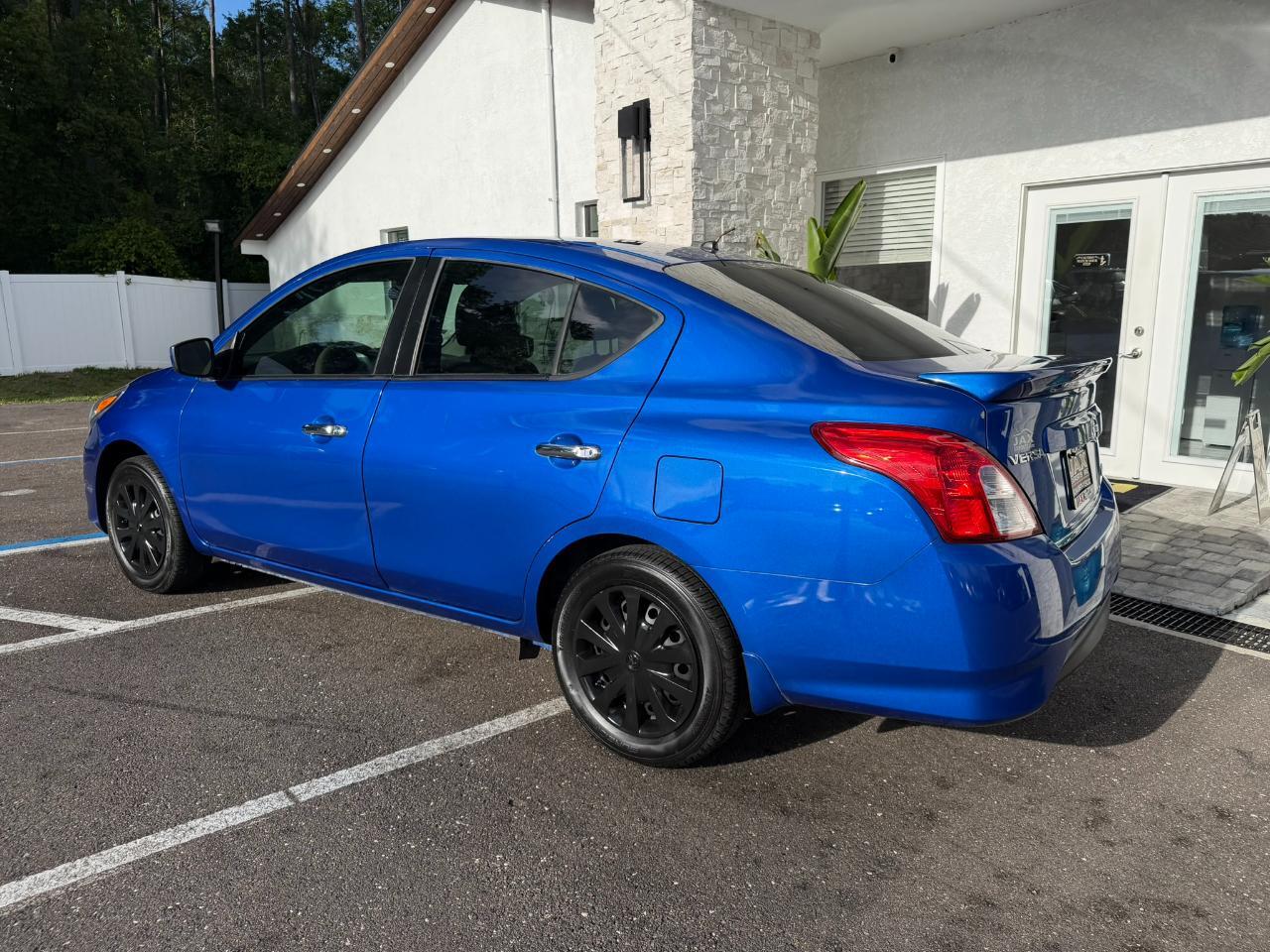 2015 Nissan Versa 4dr Sdn CVT 1.6 SV Jacksonville FL