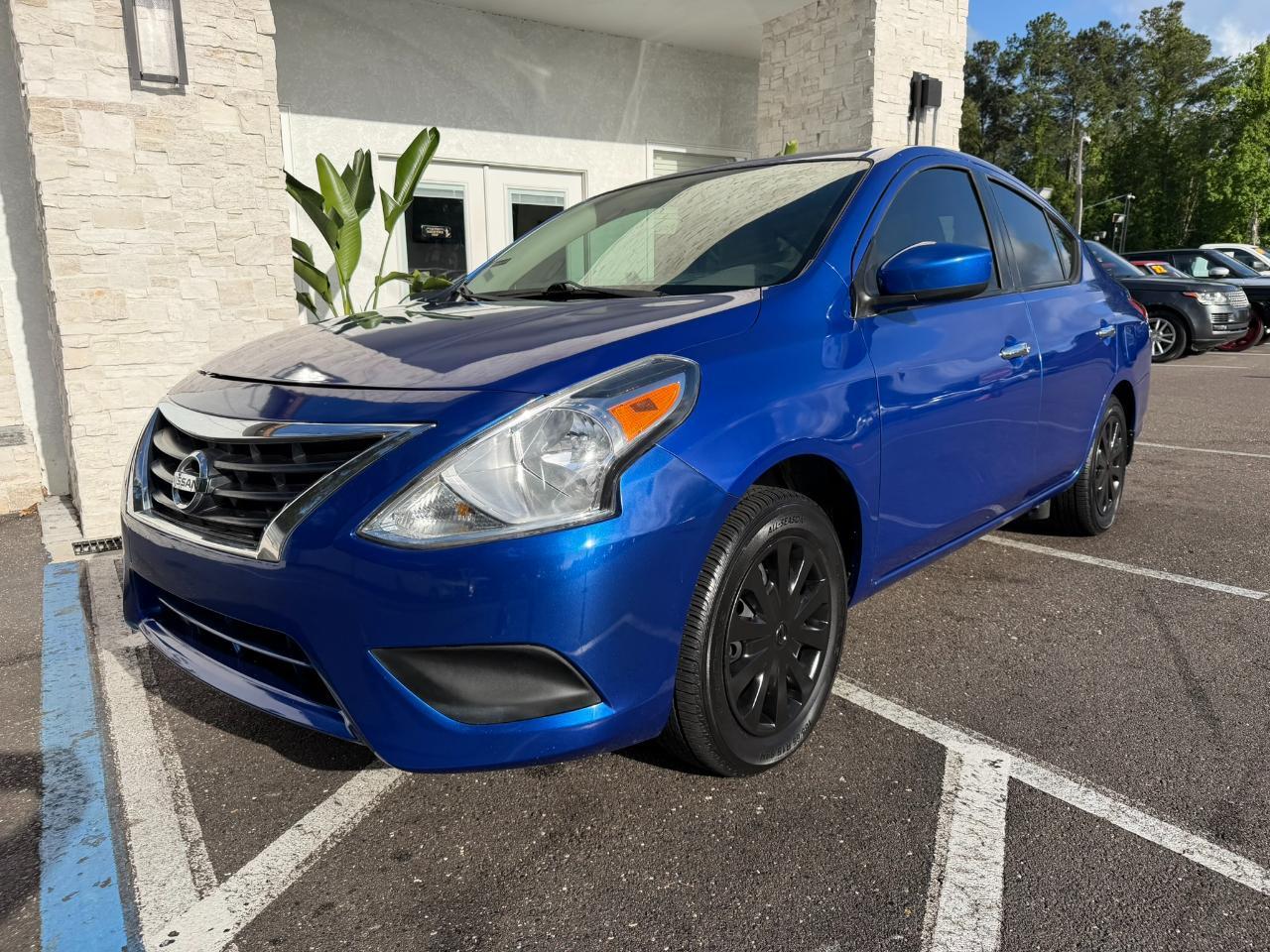 2015 Nissan Versa 4dr Sdn CVT 1.6 SV