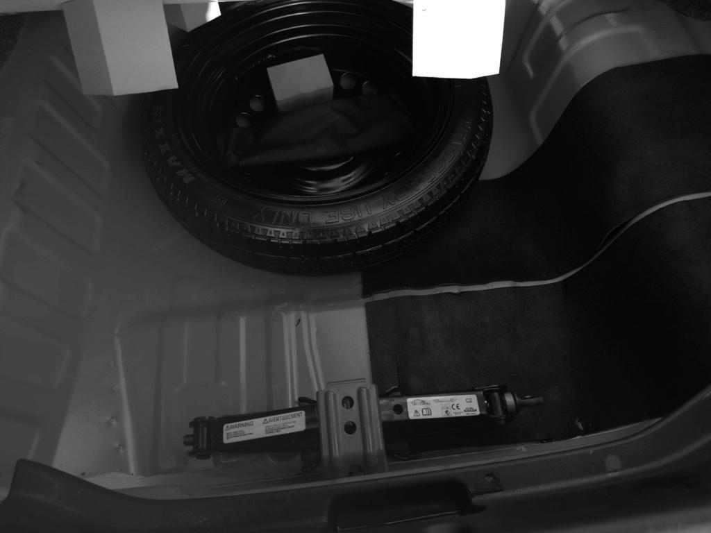 2015 Nissan Versa 4dr Sdn CVT 1.6 SV Jacksonville FL