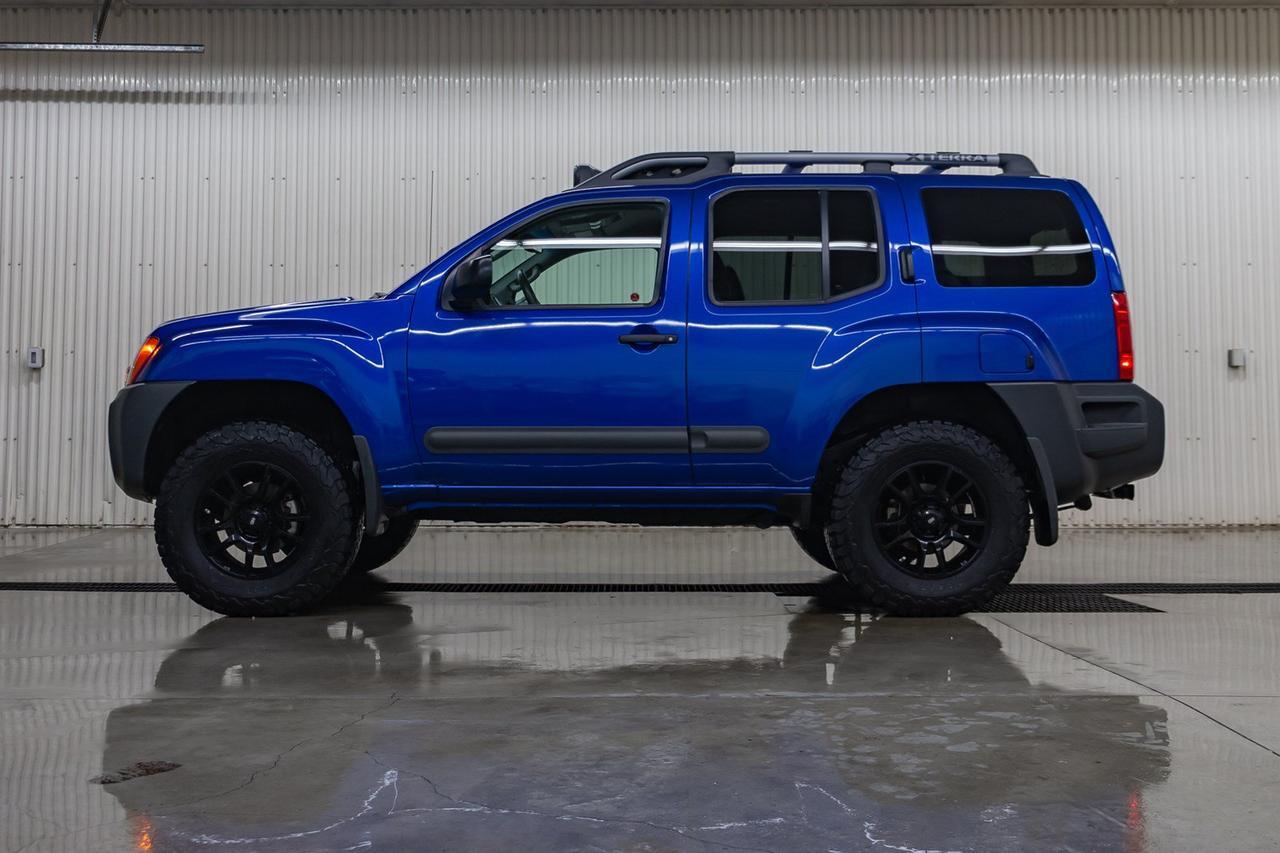 2015 Nissan Xterra 4x4 PRO-4X Red Deer AB
