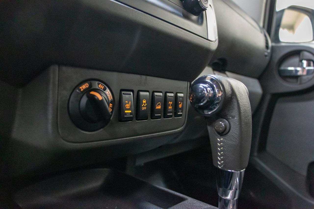 2015 Nissan Xterra 4x4 PRO-4X Red Deer AB