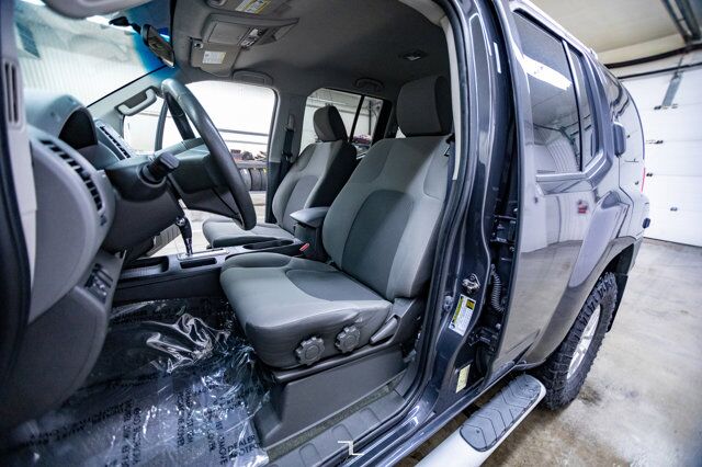 2015 Nissan Xterra 4x4 Sport Red Deer AB