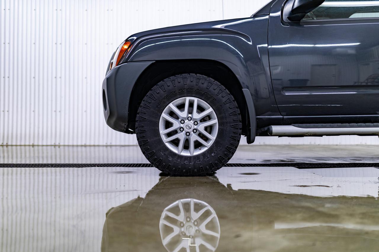 2015 Nissan Xterra 4x4 Sport Red Deer AB