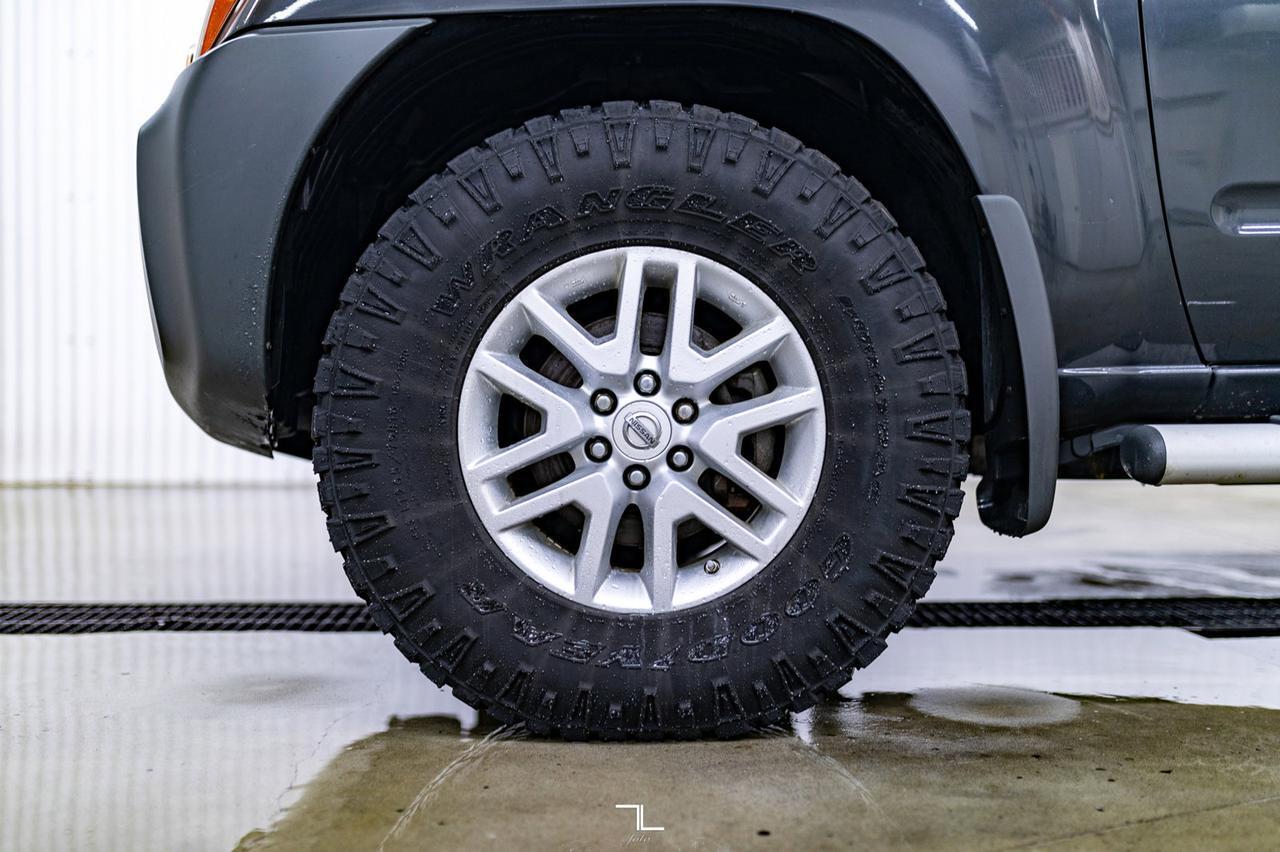 2015 Nissan Xterra 4x4 Sport Red Deer AB