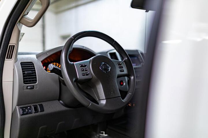 2015 Nissan Xterra 4x4 X Red Deer AB