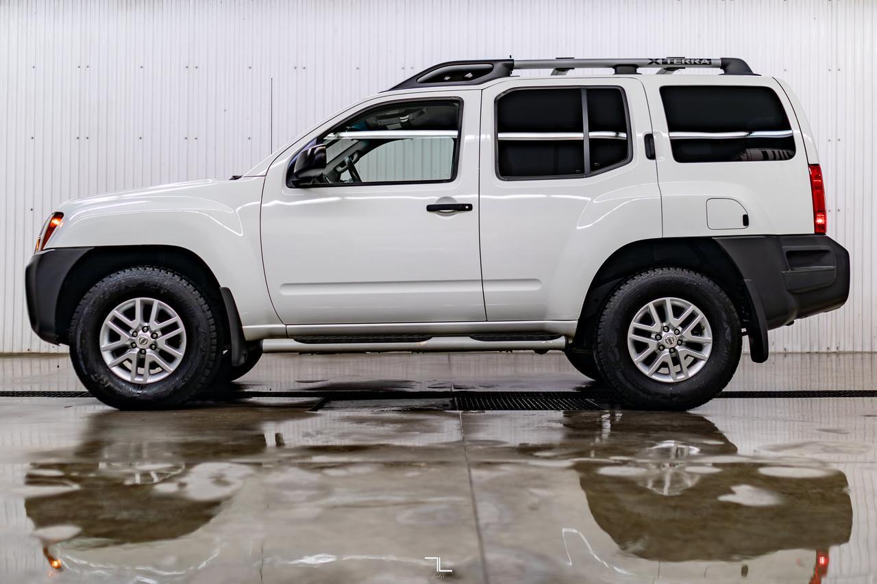 2015 Nissan Xterra 4x4 X Red Deer AB