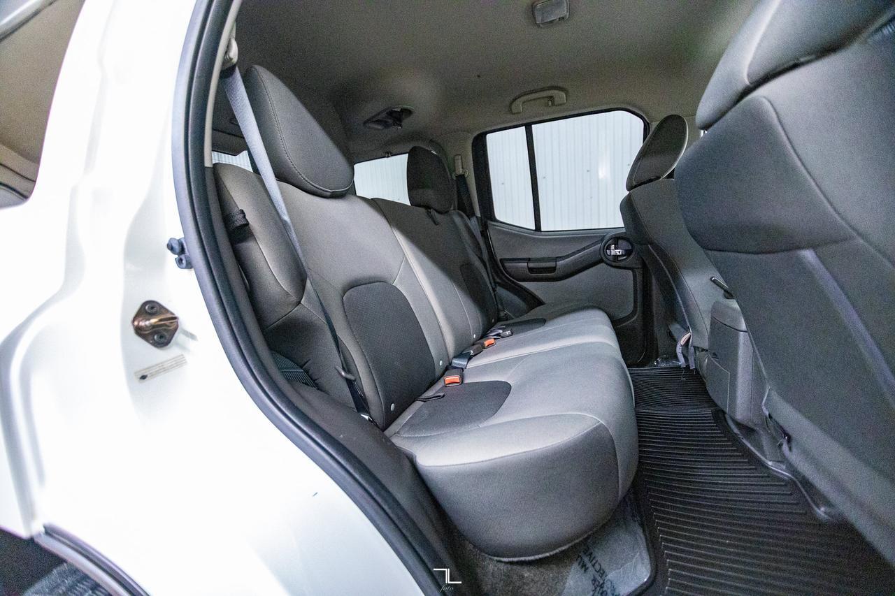 2015 Nissan Xterra 4x4 X Red Deer AB