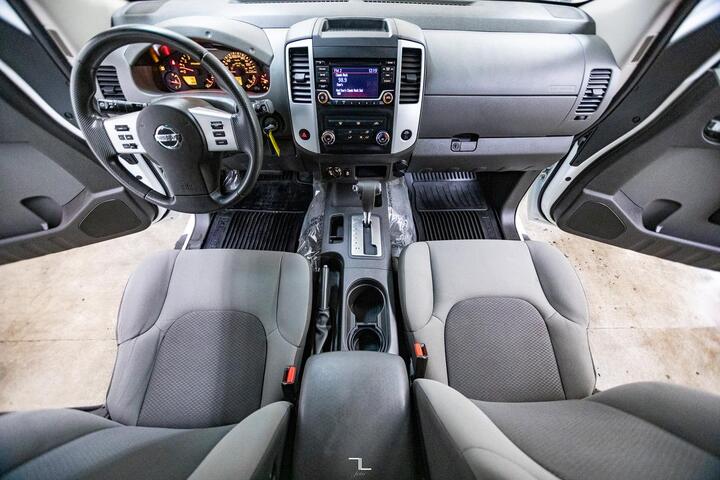 2015 Nissan Xterra 4x4 X Red Deer AB