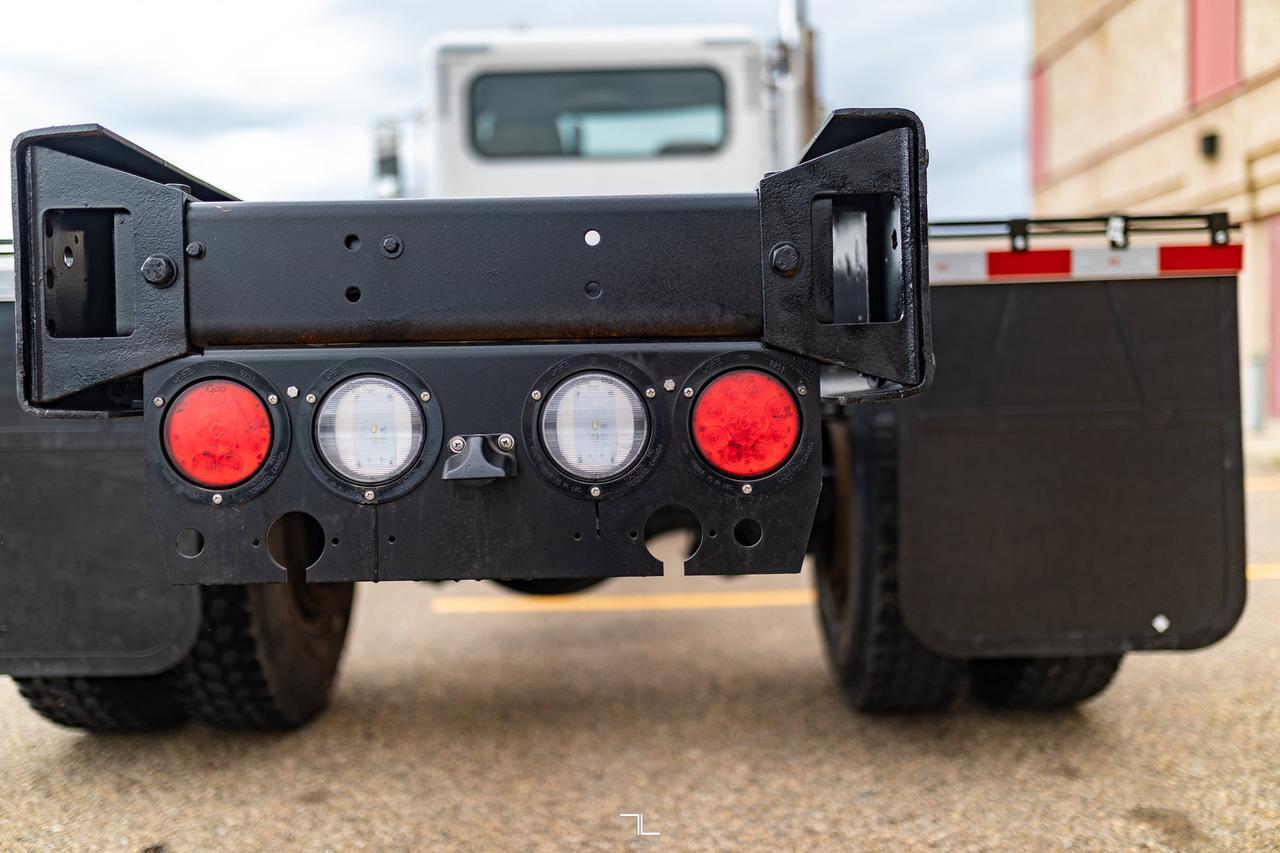 2015 Peterbilt 337 Daycab & Chassis Diesel Red Deer AB