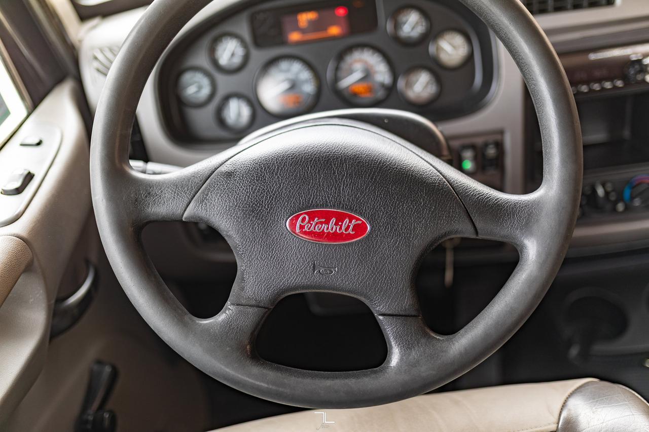 2015 Peterbilt 337 Daycab & Chassis Diesel Red Deer AB