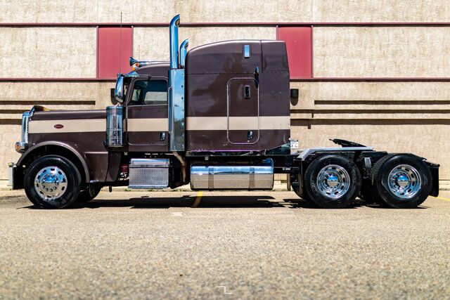 2015 Peterbilt 389 Truck/Tractor Sleeper Heavy Spec Diesel Red Deer AB