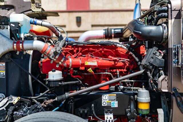 2015 Peterbilt 389 Truck/Tractor Sleeper Heavy Spec Diesel Red Deer AB