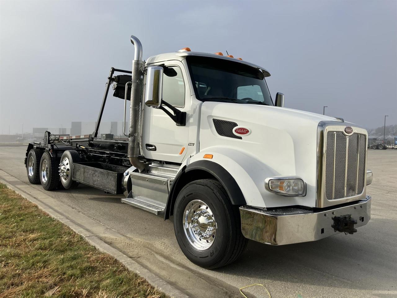 2015 Peterbilt 567
