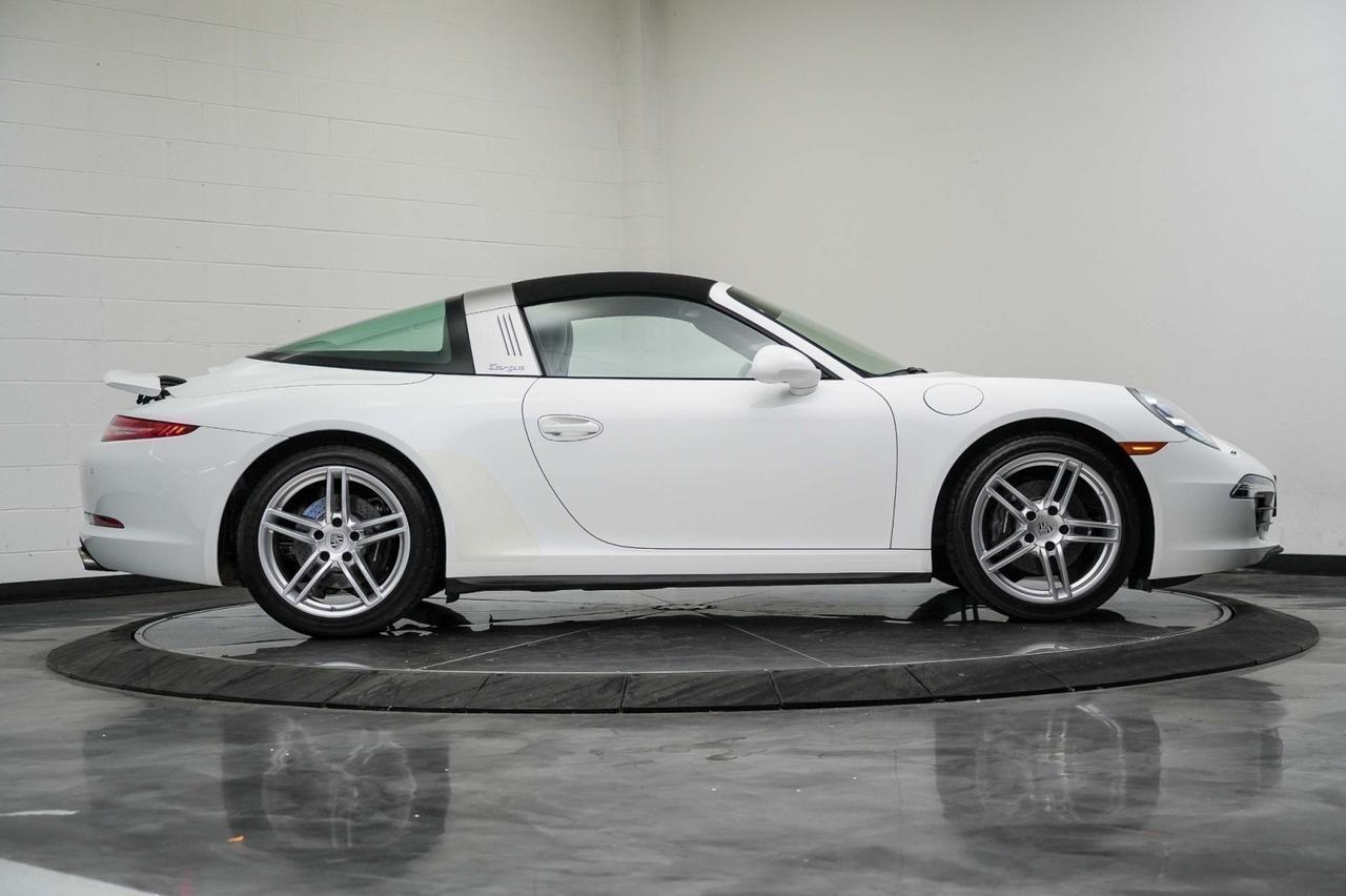 2015 Porsche 911 4 Newport Beach CA