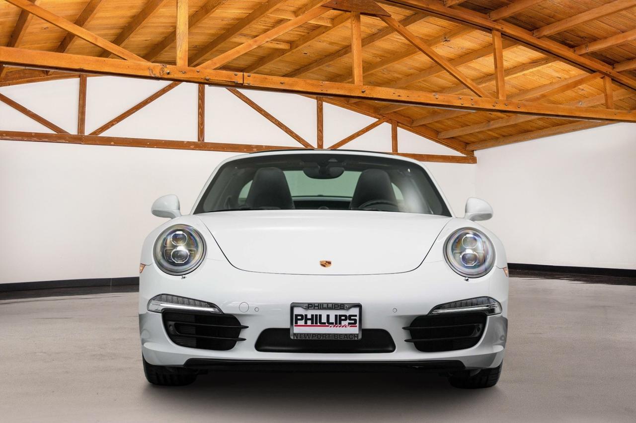 2015 Porsche 911 4 Newport Beach CA