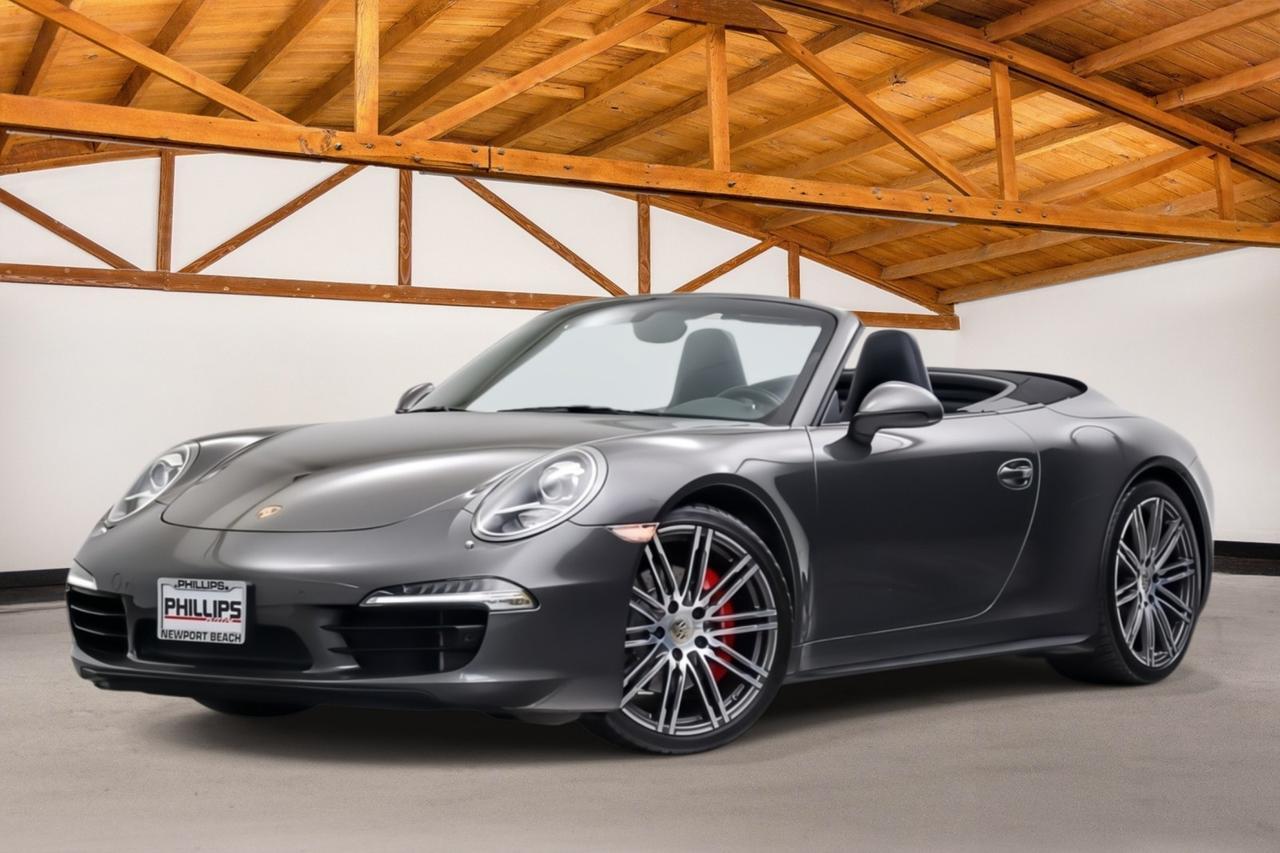2015 Porsche 911 Carrera 4S