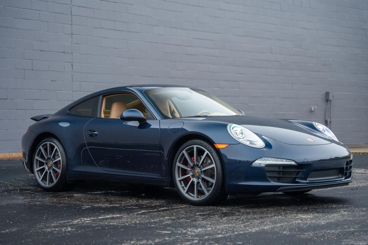 2015 Porsche 911 Carrera Coupe 2D St. Louis MO