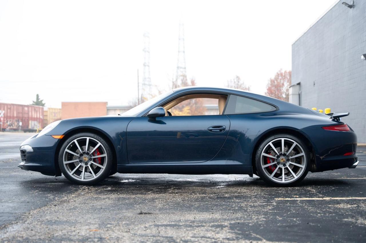 2015 Porsche 911 Carrera Coupe 2D St. Louis MO
