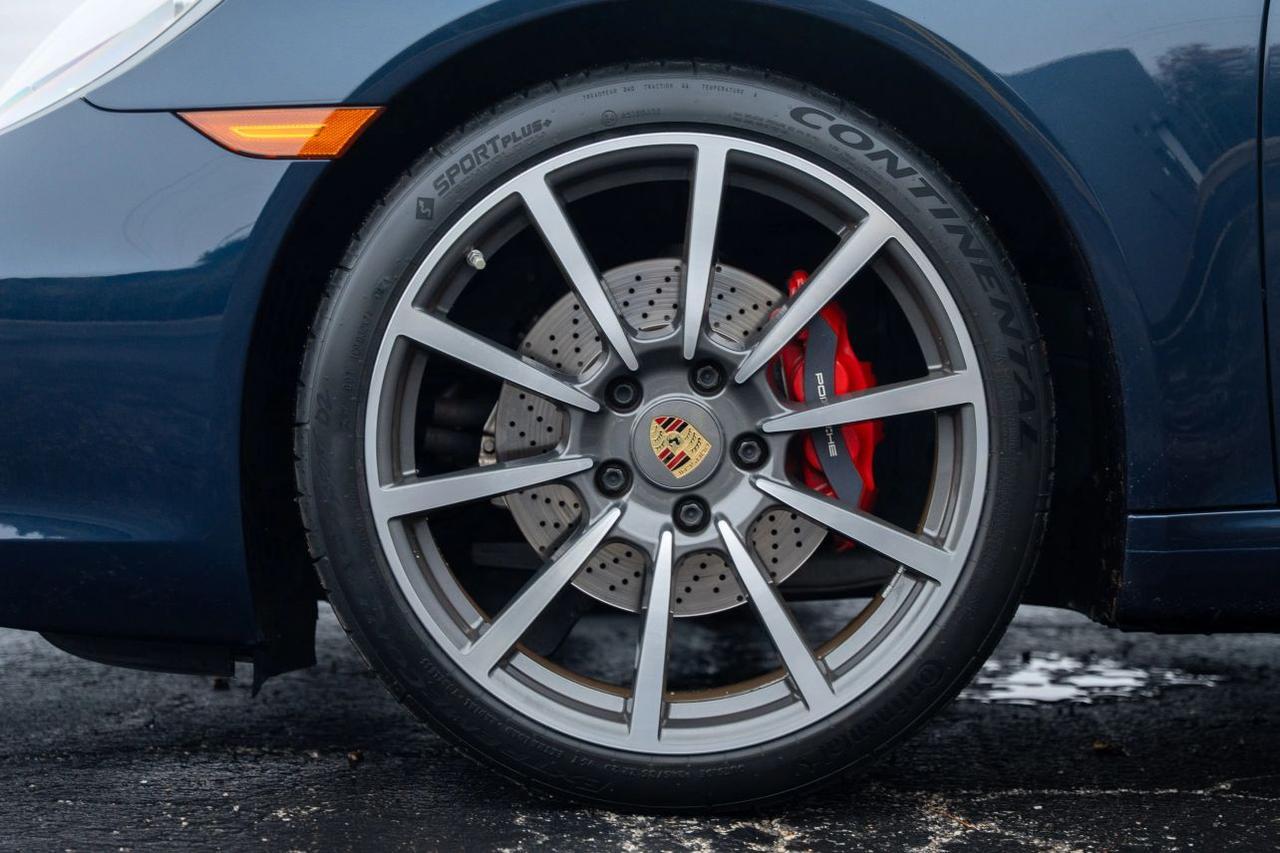 2015 Porsche 911 Carrera Coupe 2D St. Louis MO