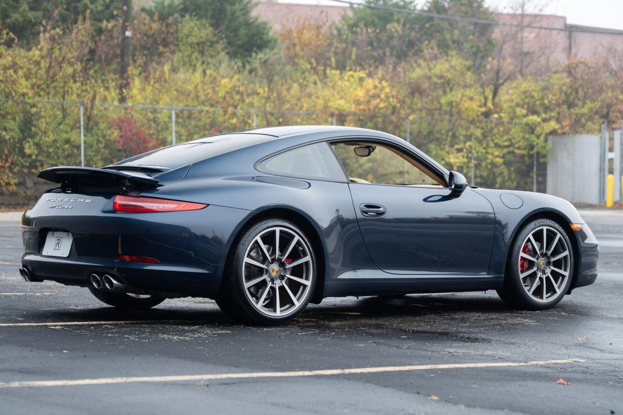 2015 Porsche 911 Carrera Coupe 2D St. Louis MO