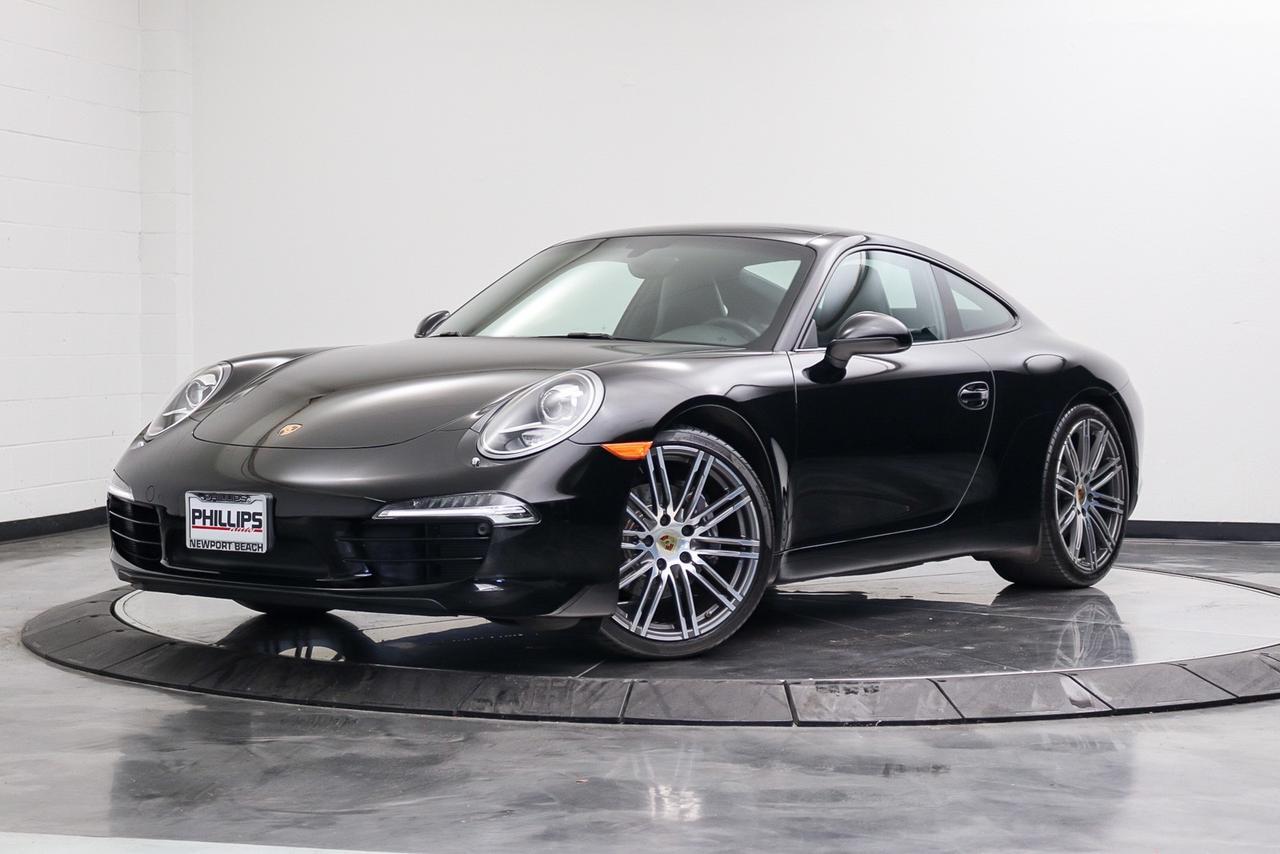 2015 Porsche 911 Carrera