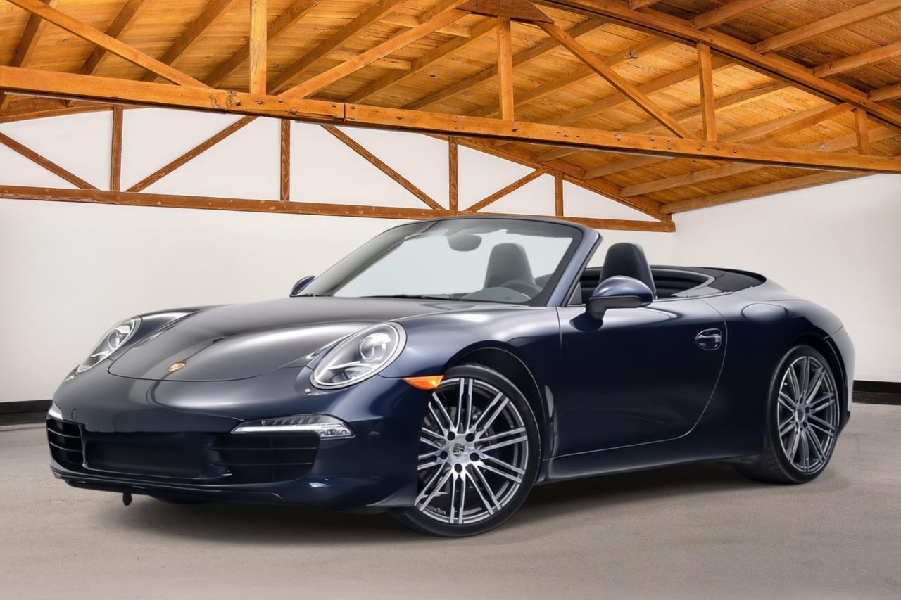 2015 Porsche 911 Carrera