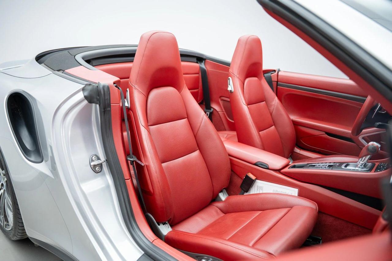 2015 Porsche 911 Turbo Cabriolet 2D St. Louis MO