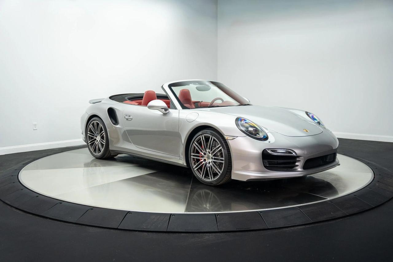 2015 Porsche 911 Turbo Cabriolet 2D St. Louis MO