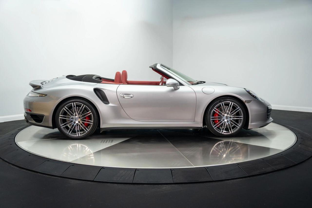 2015 Porsche 911 Turbo Cabriolet 2D St. Louis MO