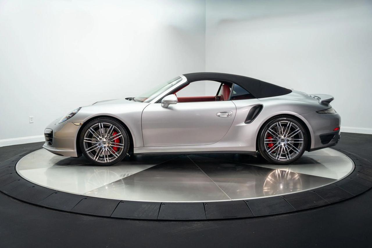 2015 Porsche 911 Turbo Cabriolet 2D St. Louis MO