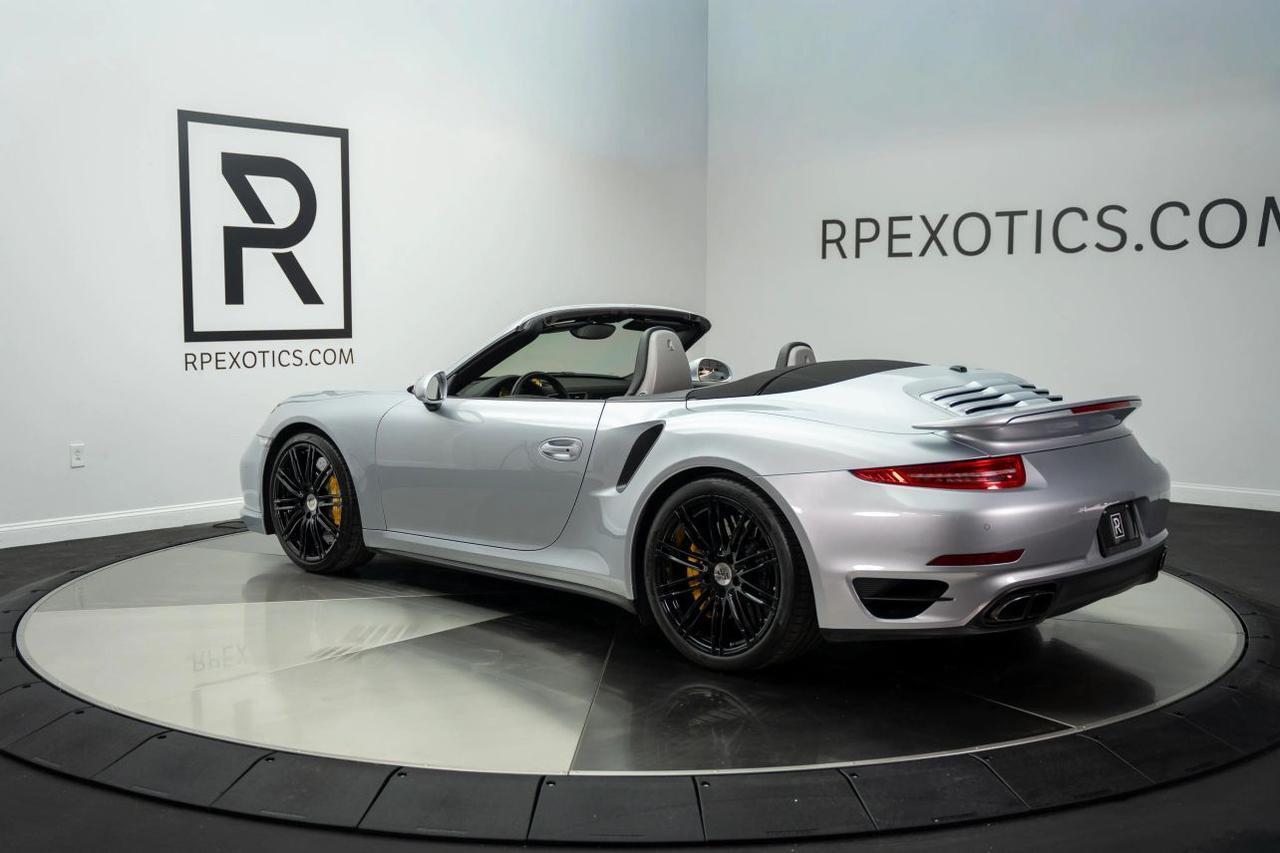 2015 Porsche 911 Turbo Cabriolet 2D St. Louis MO