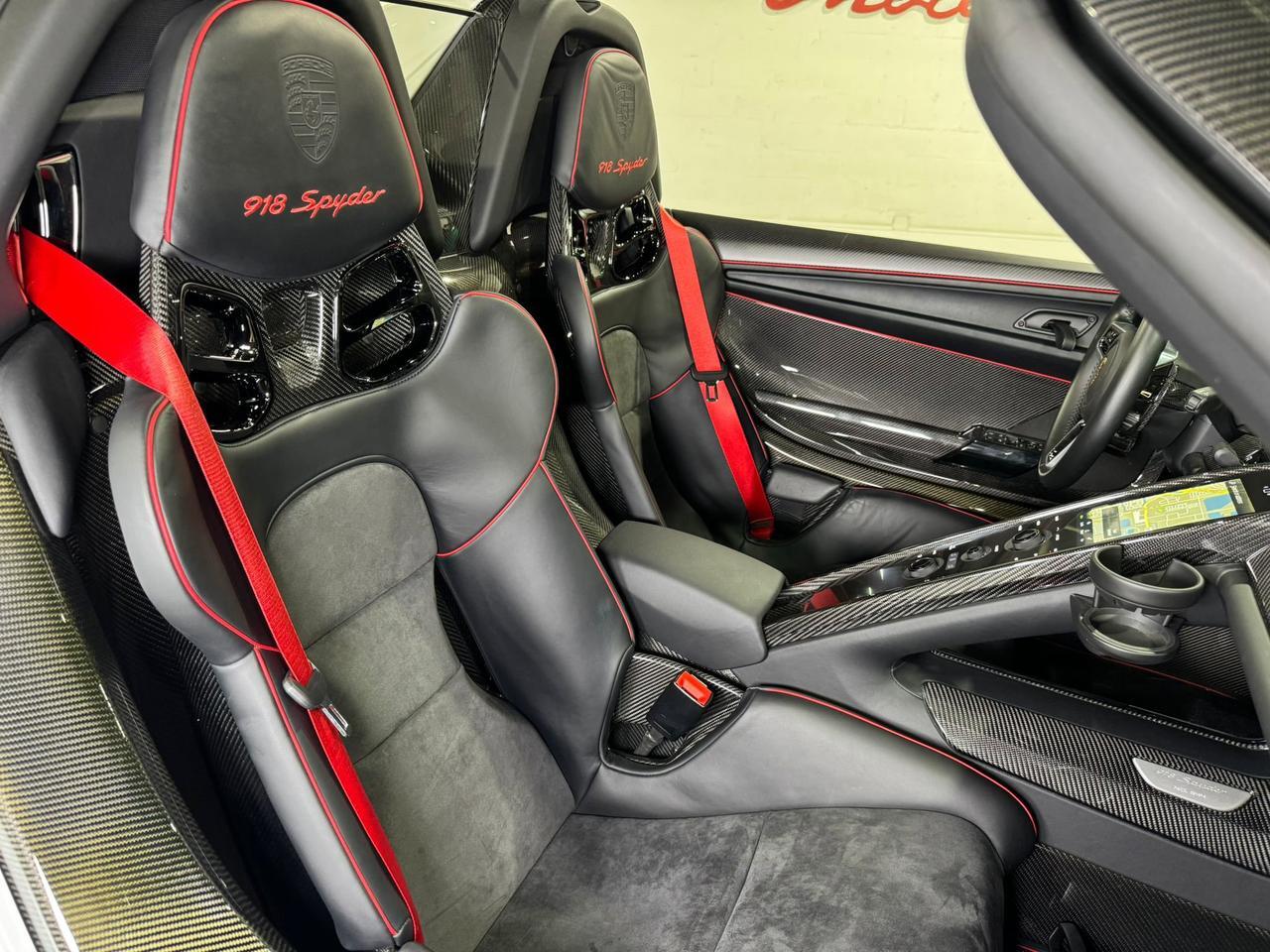 2015 Porsche 918 Spyder Weissach Package, Martini livery, mag wheels, Burmester audio AND MUCH MORE!!! Fort Lauderdale FL